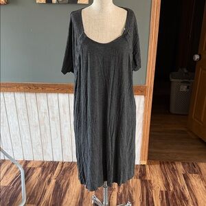 Frida Mom Labor and Delivery Gown